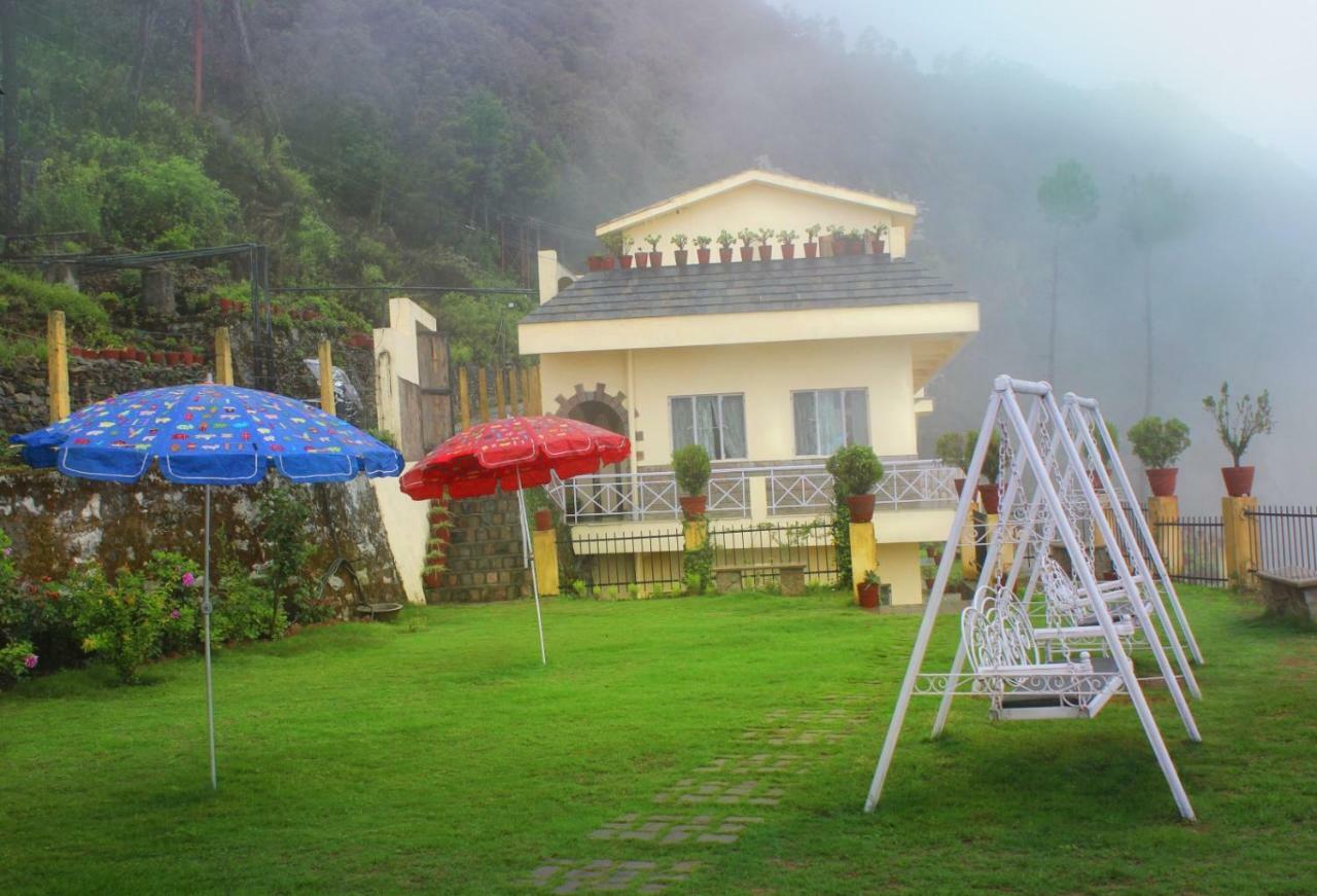 V Resorts Mumukshu Pauri Exteriör bild
